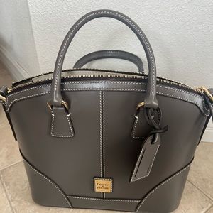 New Dooney and Bourne Grey Purse.